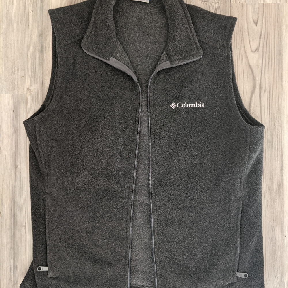 Columbia Vest - Small Gray